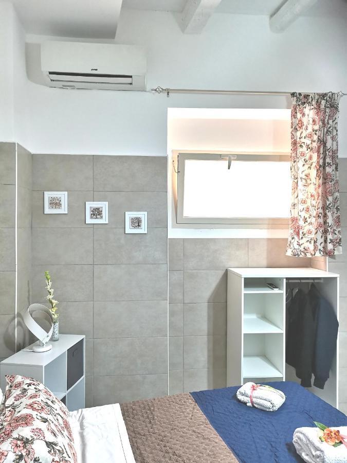 Apartamento Mary Maira Syracuse Exterior foto